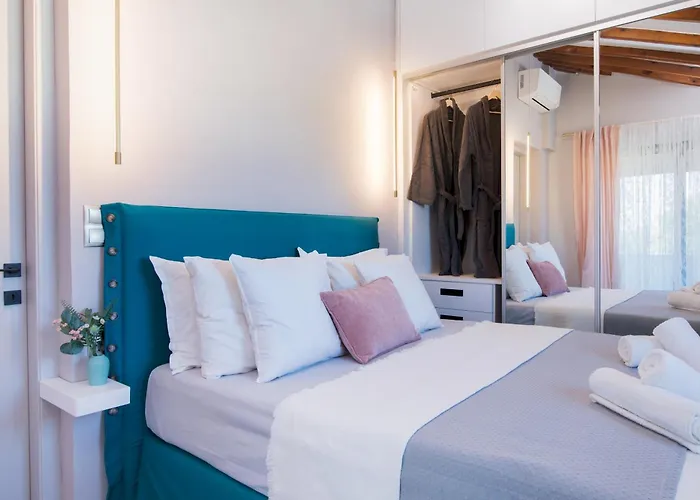 Andromache & Rafael's Nest Apartamento *