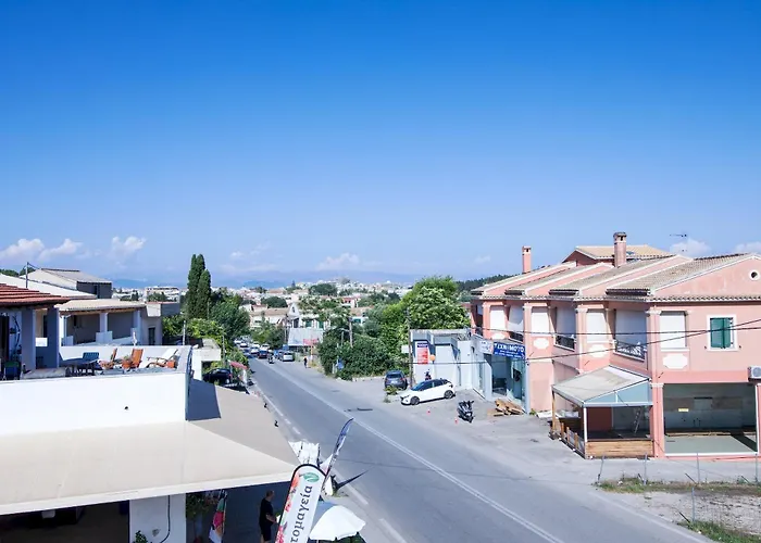 Andromache & Rafael's Nest Apartament